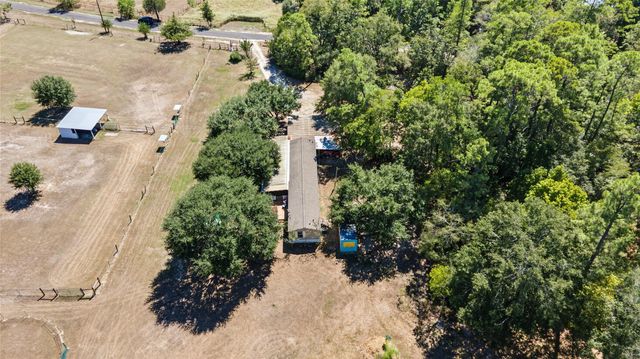 26 Spring Creek Circle A, Huntsville, TX 77320