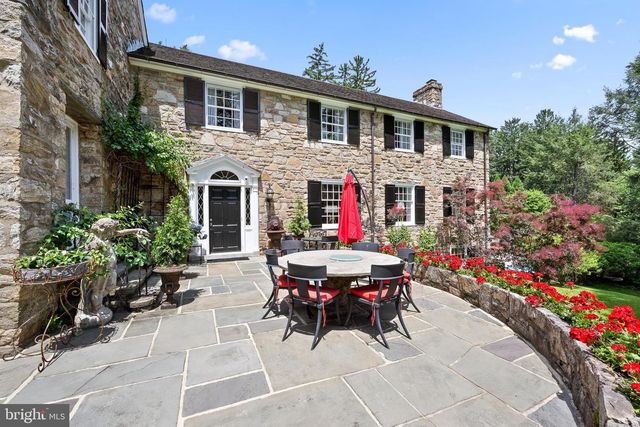 1740 LENAPE RD, West Chester, PA 19382