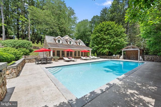1740 LENAPE RD, West Chester, PA 19382
