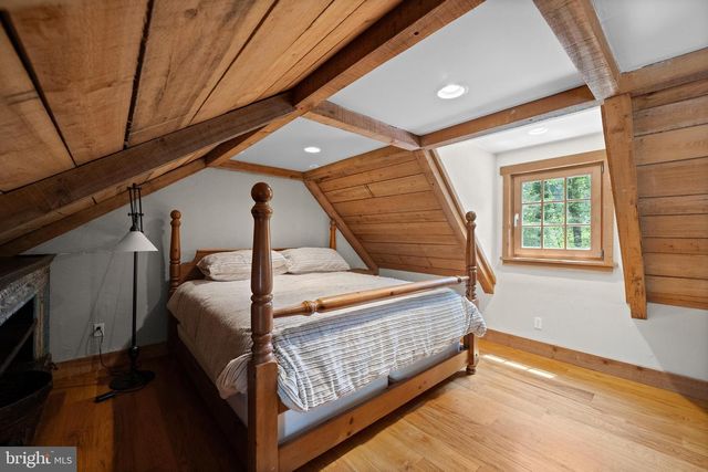 1740 LENAPE RD, West Chester, PA 19382