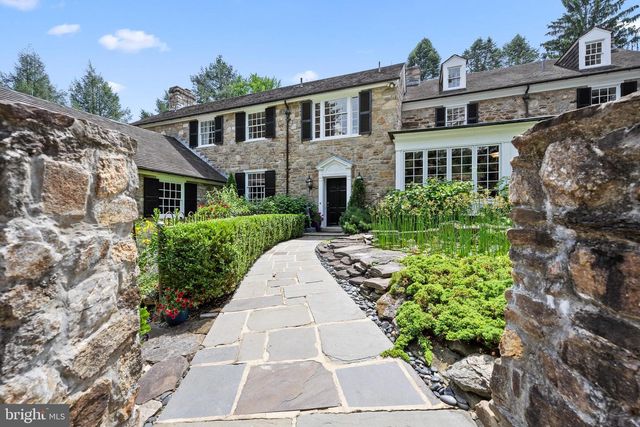 1740 LENAPE RD, West Chester, PA 19382