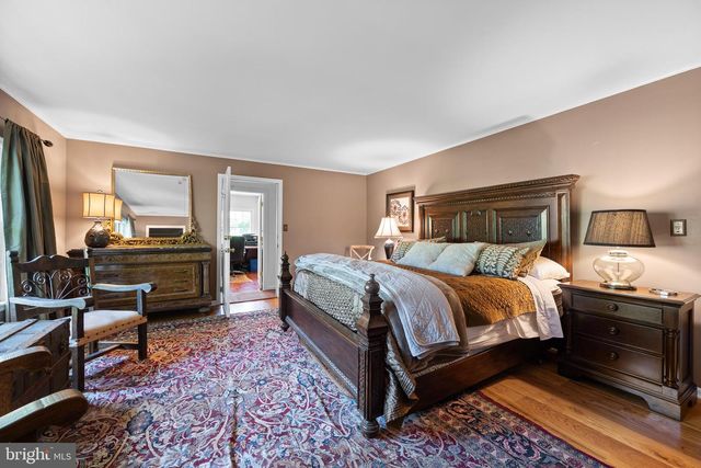 1740 LENAPE RD, West Chester, PA 19382