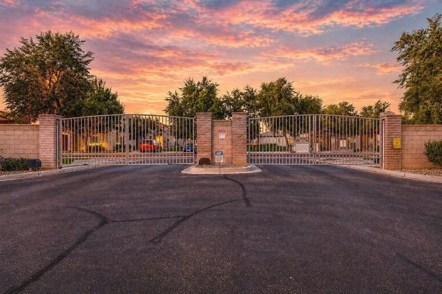 2341 N 83rd Drive, Phoenix, AZ 85037