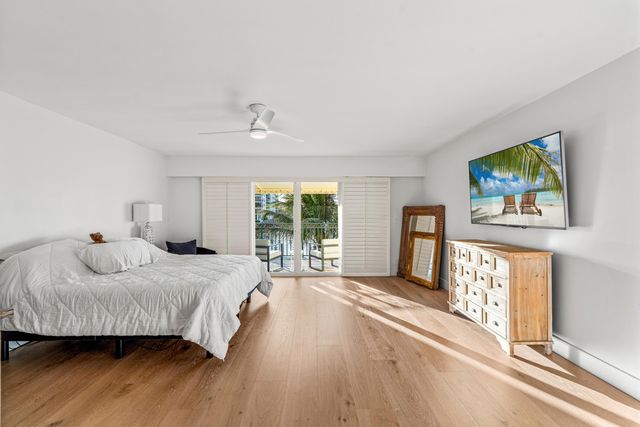 336 Venetian Drive 1, Delray Beach, FL 33483