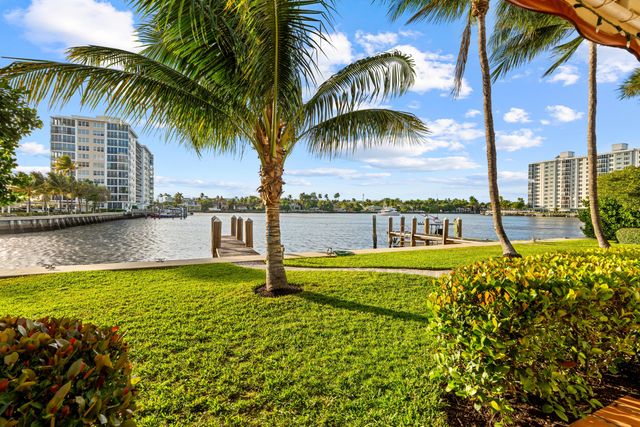 336 Venetian Drive 1, Delray Beach, FL 33483