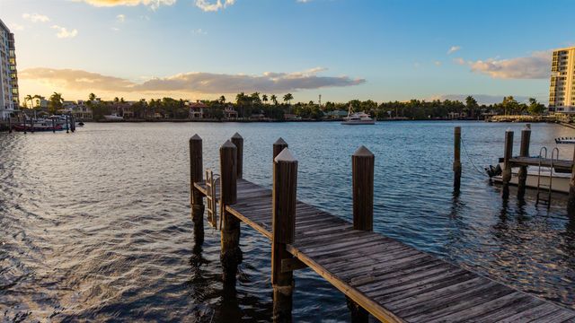 336 Venetian Drive 1, Delray Beach, FL 33483