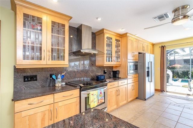 471 CAPRI ISLES COURT, Punta Gorda, FL 33950