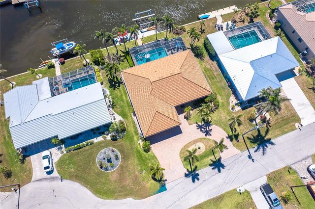 471 CAPRI ISLES COURT, Punta Gorda, FL 33950