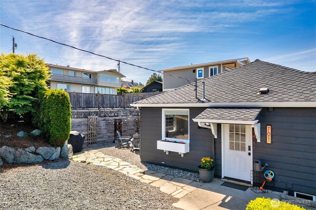 701 37th Street, Anacortes, WA 98221