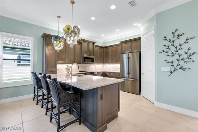 13404 Coronado DR, Naples, FL 34109