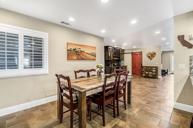 505 Ash Street, Lemoore, CA 93245