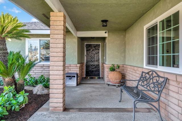 505 Ash Street, Lemoore, CA 93245