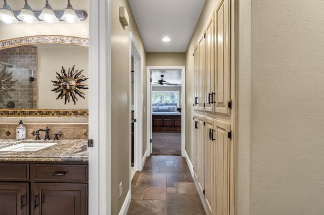 505 Ash Street, Lemoore, CA 93245