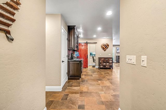 505 Ash Street, Lemoore, CA 93245