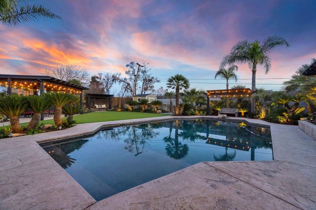 505 Ash Street, Lemoore, CA 93245