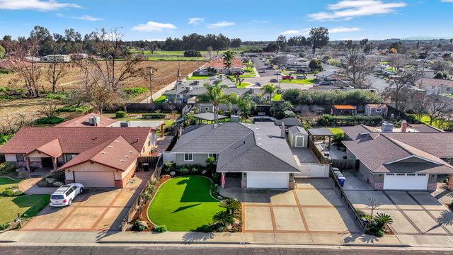 505 Ash Street, Lemoore, CA 93245