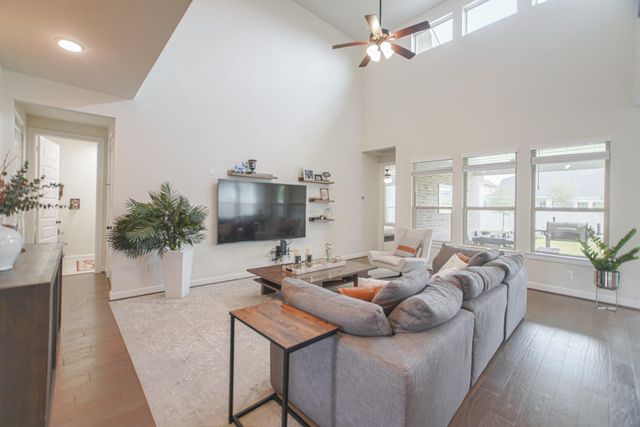 106 Cedar Hammock Trail, Tomball, TX 77375