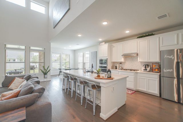 106 Cedar Hammock Trail, Tomball, TX 77375