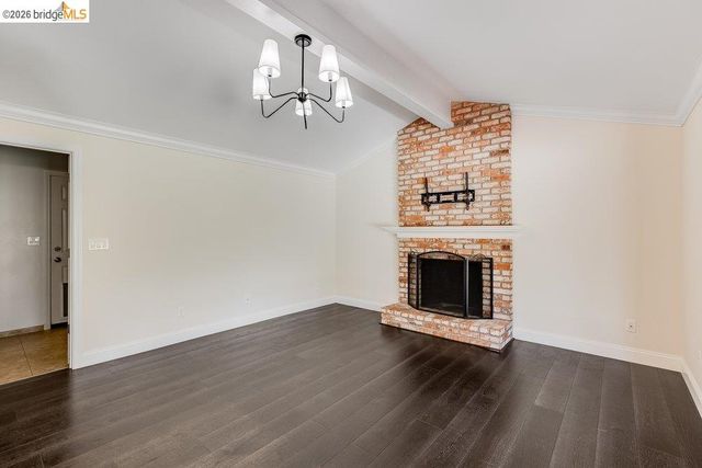 608 W Myrick Ct, Clayton, CA 94517