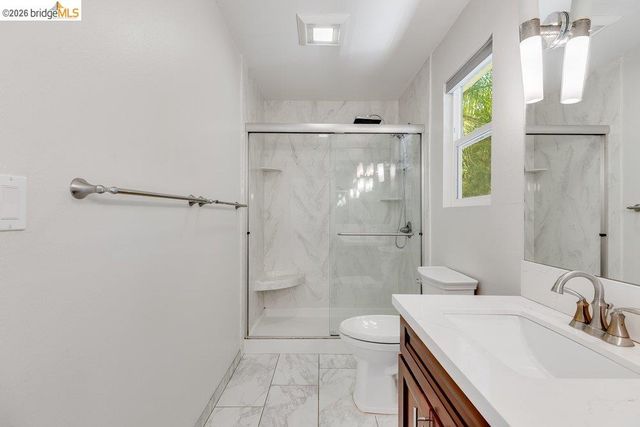 608 W Myrick Ct, Clayton, CA 94517