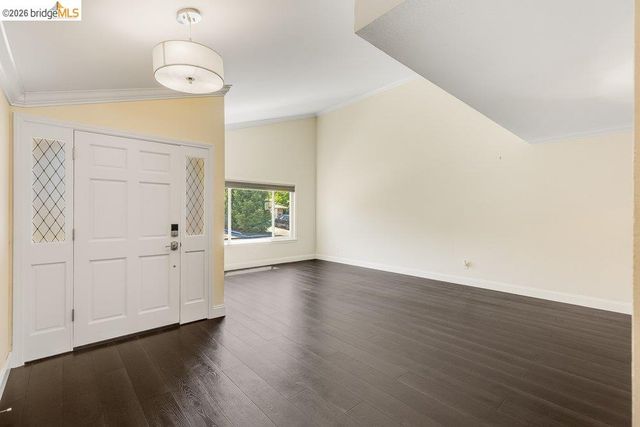 608 W Myrick Ct, Clayton, CA 94517
