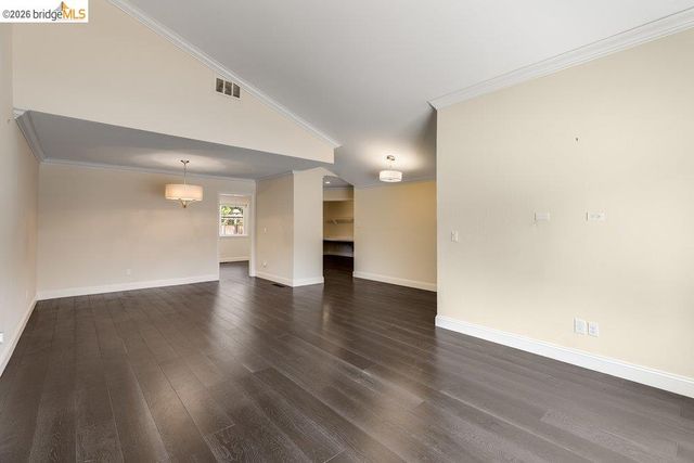 608 W Myrick Ct, Clayton, CA 94517
