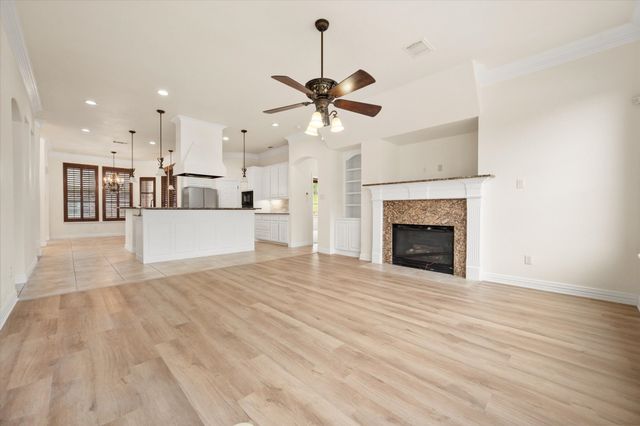 9029 Reata West Drive, Benbrook, TX 76126