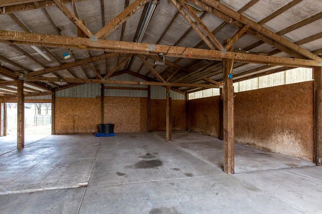 5267 W Nokes Lane, Brookline, MO 65619