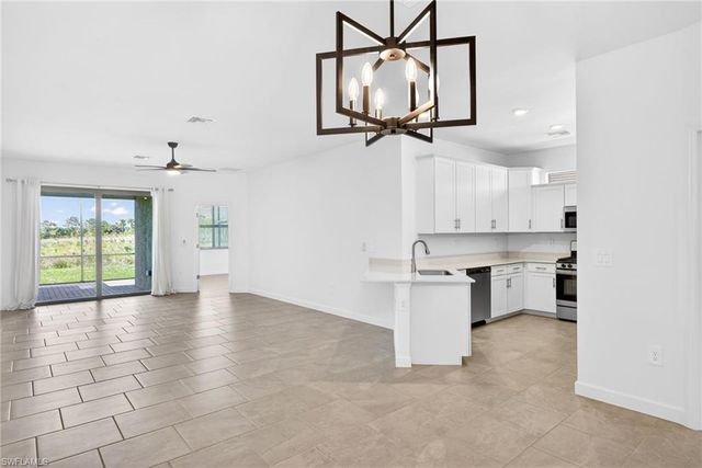 19488 Hinkley DR, Estero, FL 33928