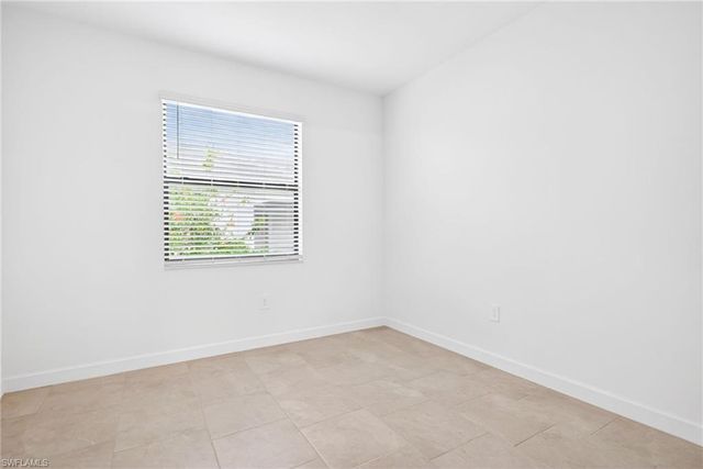 19488 Hinkley DR, Estero, FL 33928