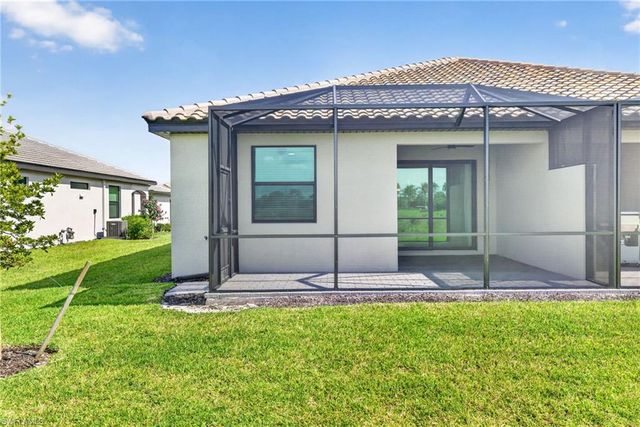 19488 Hinkley DR, Estero, FL 33928