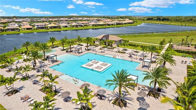 19488 Hinkley DR, Estero, FL 33928