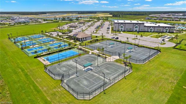 19488 Hinkley DR, Estero, FL 33928