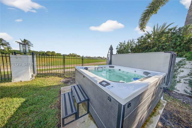 4312 NE 22nd Ave, Fort Lauderdale, FL 33308