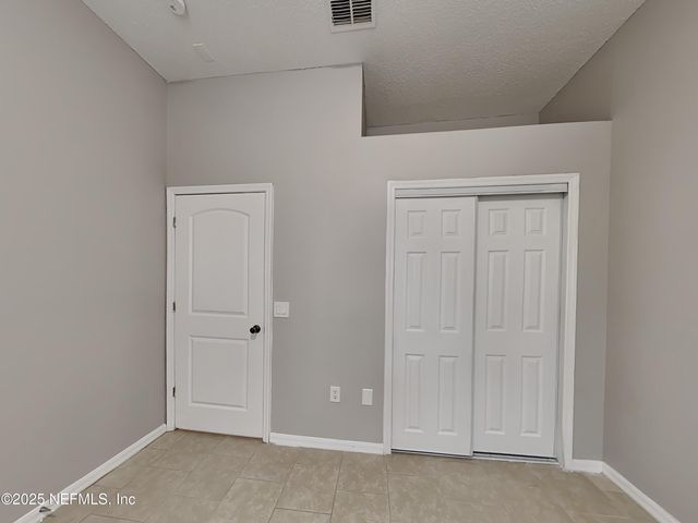 250 PARKVIEW Drive, Palm Coast, FL 32164