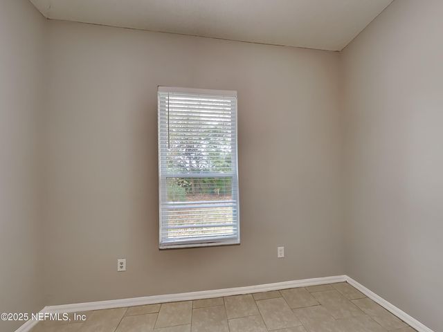 250 PARKVIEW Drive, Palm Coast, FL 32164