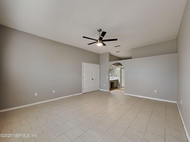 250 PARKVIEW Drive, Palm Coast, FL 32164