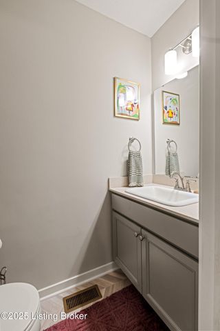 426 Birchwood Dr, Shepherdsville, KY 40165