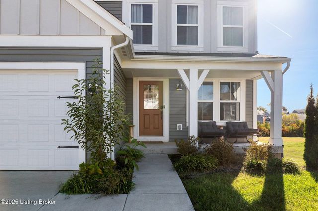 426 Birchwood Dr, Shepherdsville, KY 40165