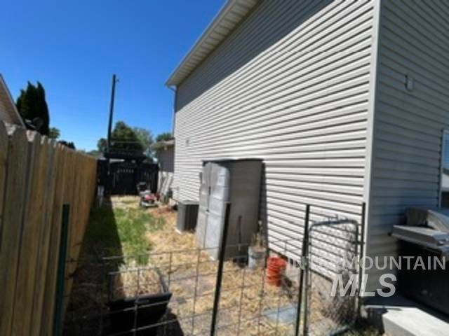 914 S Chestnut, Nampa, ID 83686