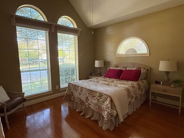 6905 Vista Ridge Court, Fort Worth, TX 76132