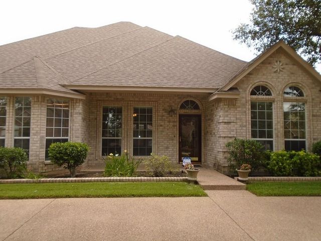 6905 Vista Ridge Court, Fort Worth, TX 76132