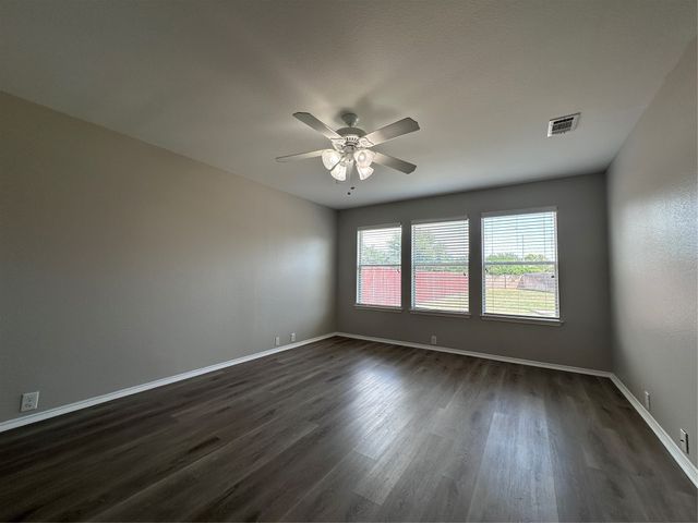 15924 Avenel Way, Fort Worth, TX 76177