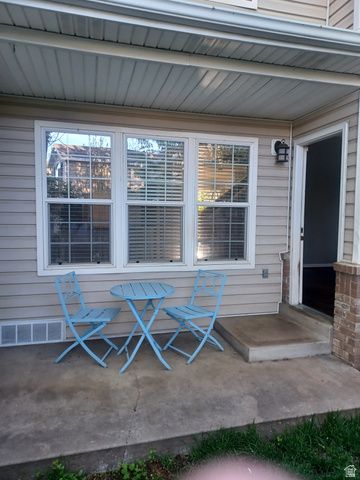 185 N 50 W, Centerville, UT 84014