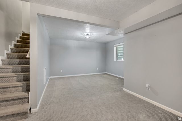 185 N 50 W, Centerville, UT 84014