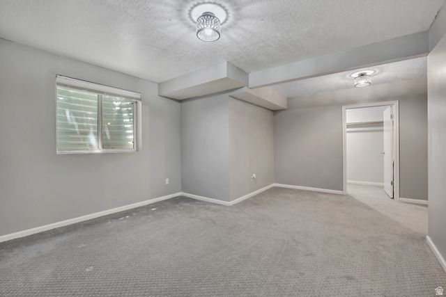 185 N 50 W, Centerville, UT 84014