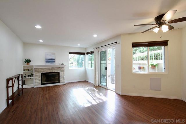 3021 Golden Oak Way, Spring Valley, CA 91978