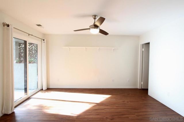 3021 Golden Oak Way, Spring Valley, CA 91978