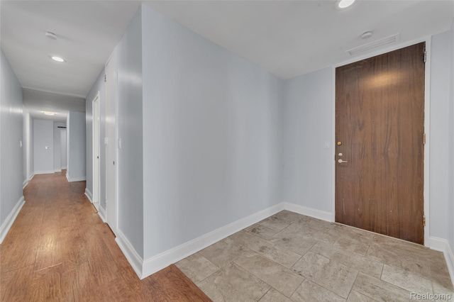 8200 E Jefferson Ave 1610, Detroit, MI 48214