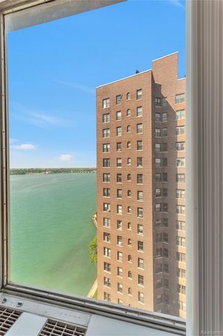 8200 E Jefferson Ave 1610, Detroit, MI 48214